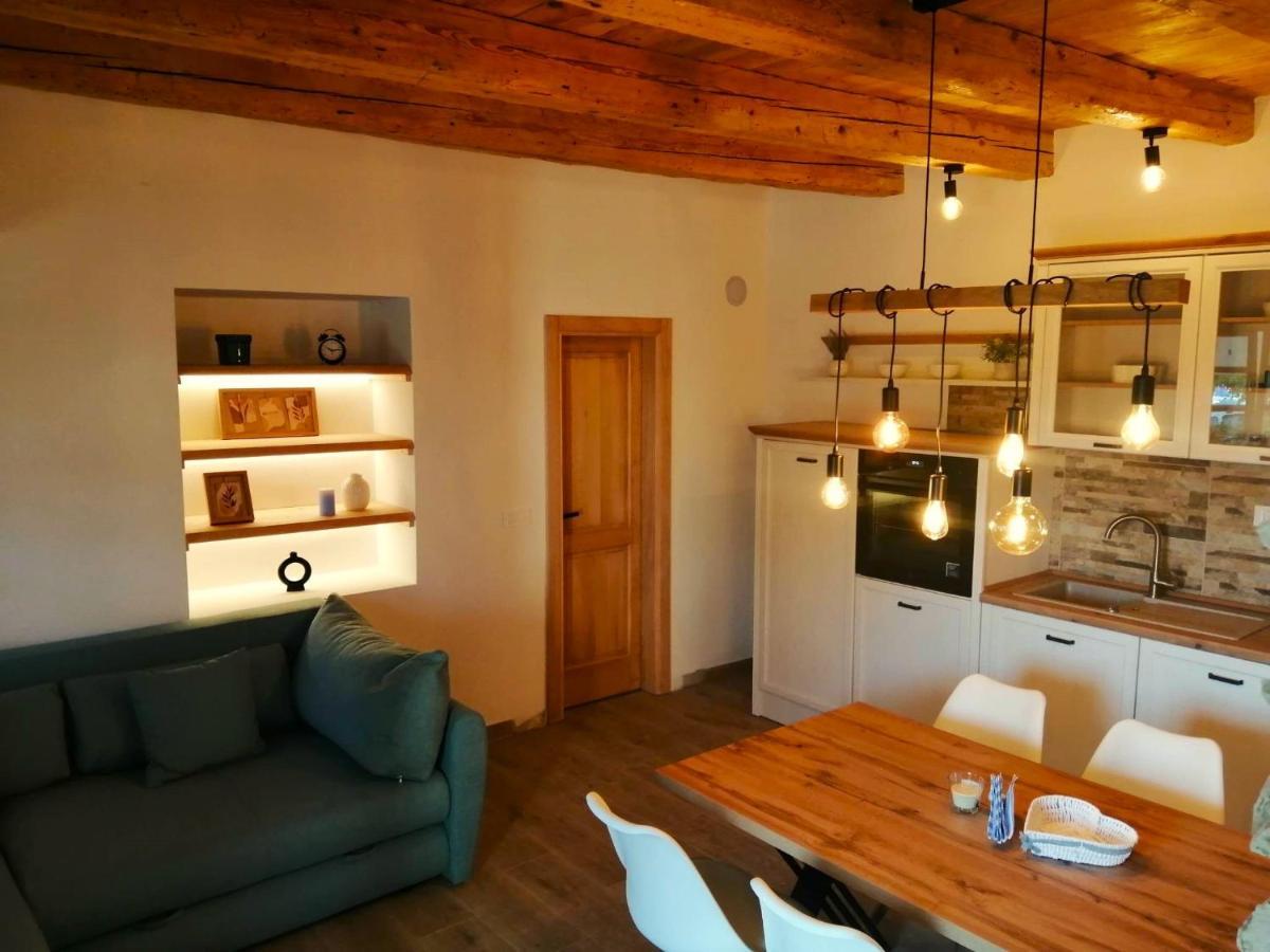 Apartments Dalmatian Stone House Turanj Εξωτερικό φωτογραφία